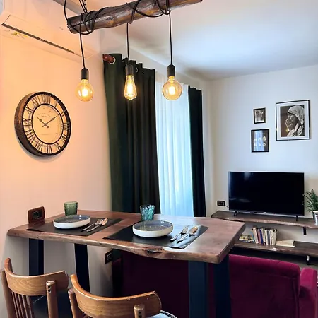 Tirana Apartment Διαμέρισμα